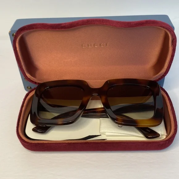 New Authentic Gucci GG0328S 002 Havana Brown Oversized Square Sunglasses New - Gucci Oversized Square Havana Brown GG0328s 002  main image 3